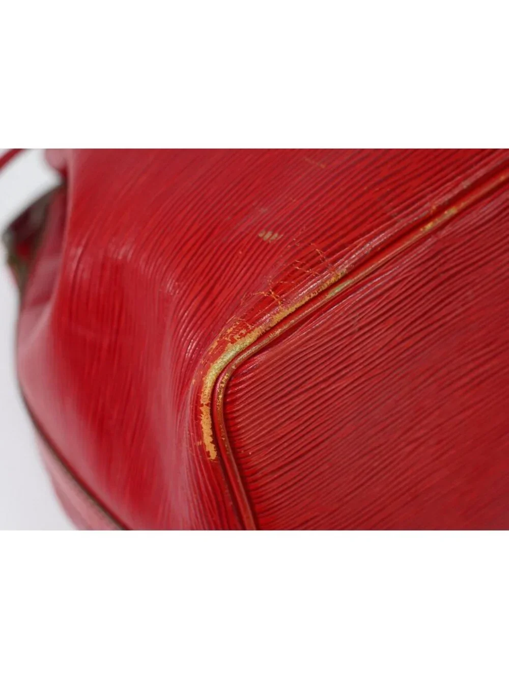 Louis Vuitton LV Petit Noe Epi Leather Shoulder Bag